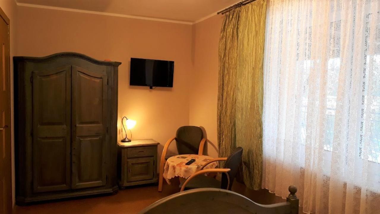 Ow Wilk - Pokoje I Domki Z Aneksami Kuchennymi, Parking, Plac Zabaw Łeba Dış mekan fotoğraf